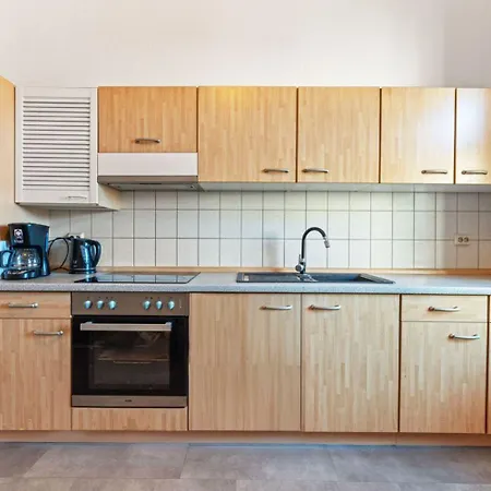 Апартаменты Spacious In